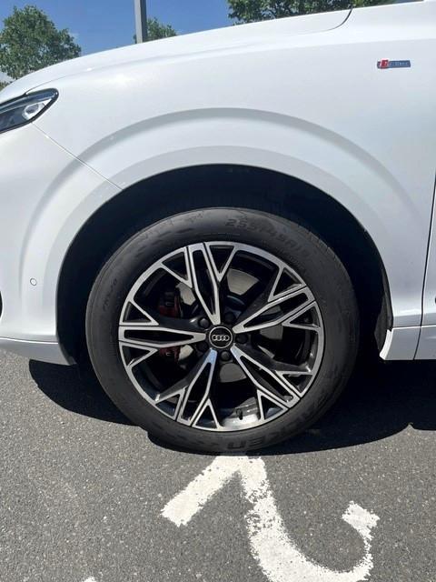 Q3 TFSI quattro, VOLLAUSSTATTUNG